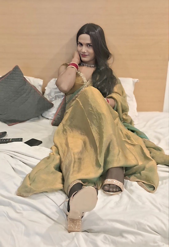 QtDolDivya - Crossdresser