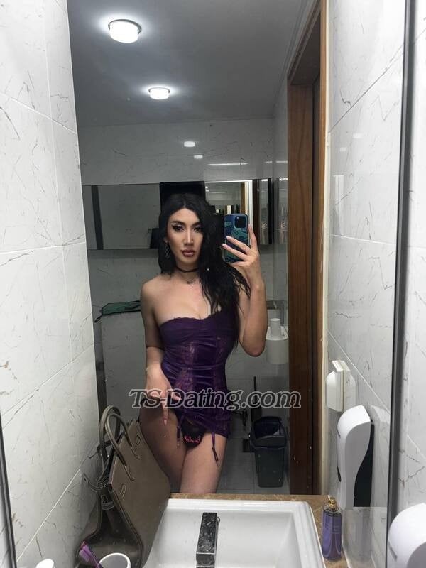 Alfira - Transsexual (Pre-op)