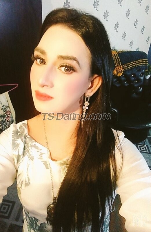 Alizeh khan - Transsexual (Pre-op)