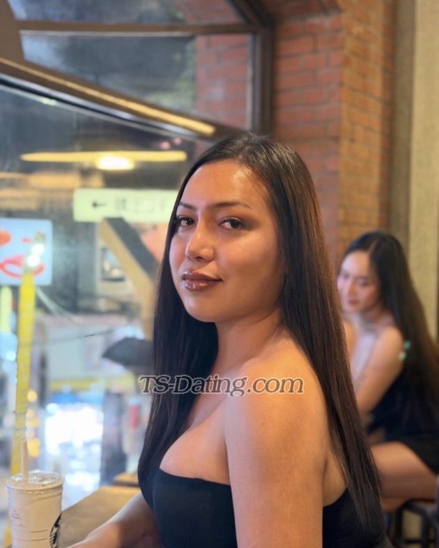 Andrea4u - Transsexual (Pre-op)