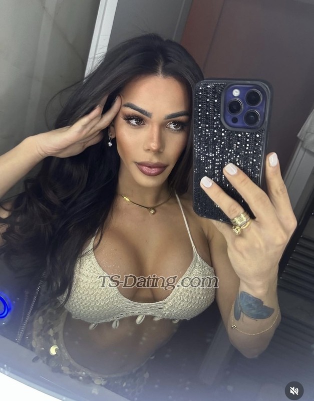 Angell10 - Transsexual (Pre-op)