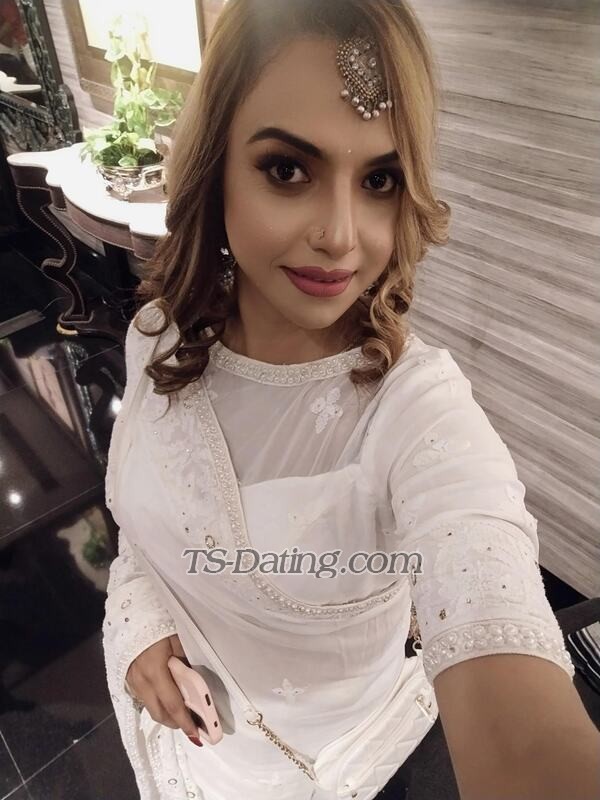 Anisharoy01 - Transsexual (Pre-op)