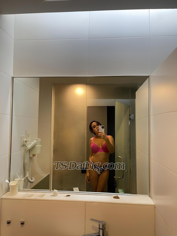 Aryanaa - Transsexual (Pre-op)