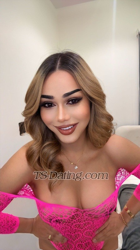 Atomza - Transsexual (Pre-op)