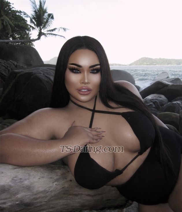 August254300 - Transsexual (Pre-op)
