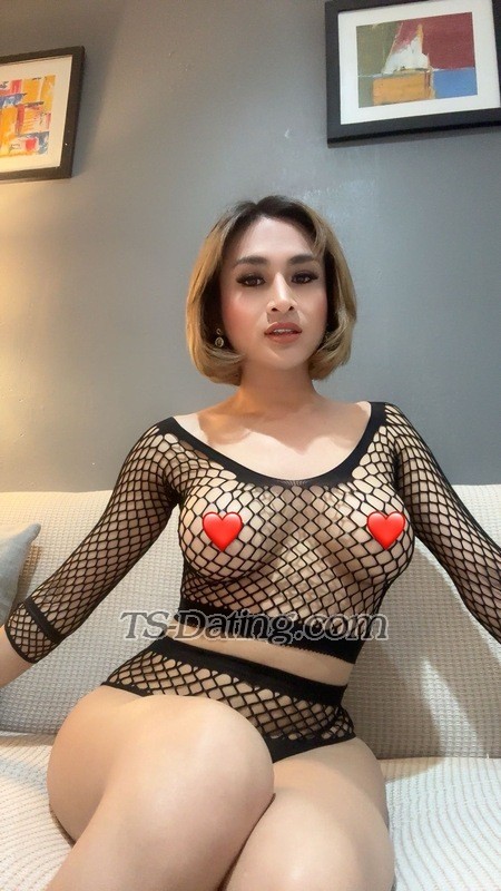 Aura99 - Transsexual (Pre-op)
