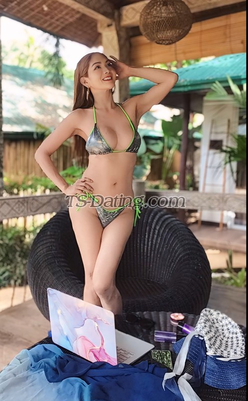 BIGcockTSKawa - Transsexual (Pre-op)