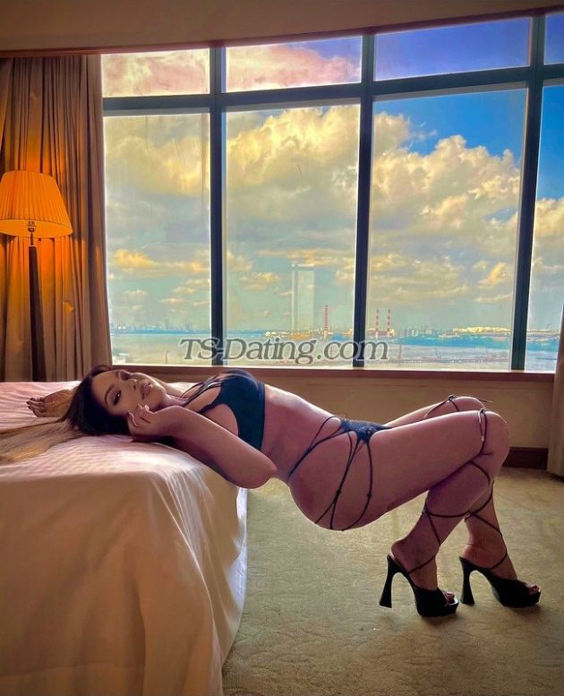 Banana baby - Transsexual (Pre-op)