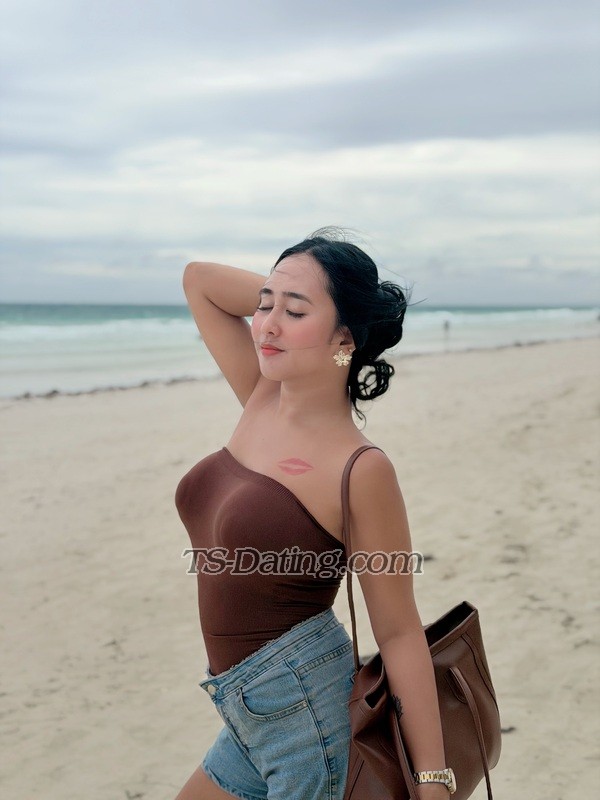 Bea tan - Transsexual (Pre-op)