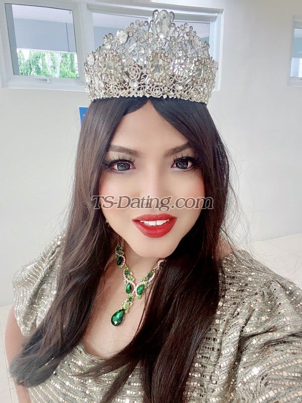 BellaGirl4u - Transsexual (Pre-op)