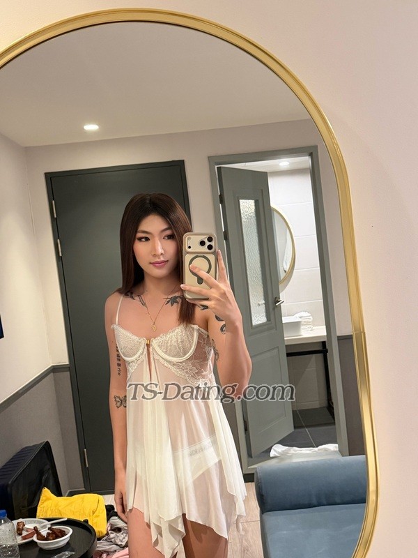 CD Cybele - Crossdresser