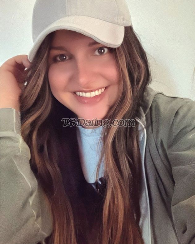 Camila tierna - Transsexual (Pre-op)