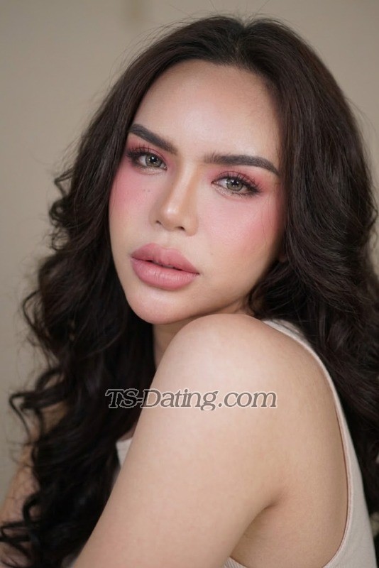 Charisse - Transsexual (Pre-op)
