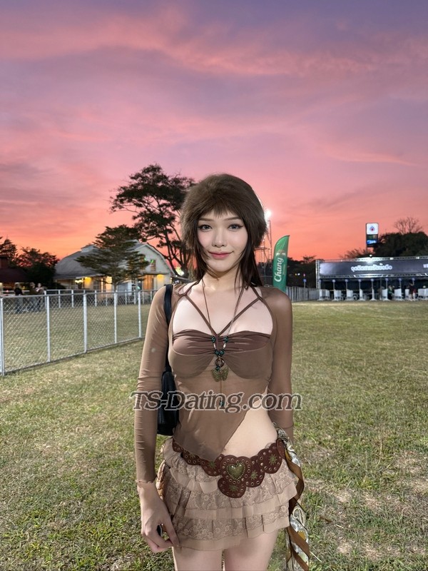 Chopper200441 - Transsexual (Pre-op)