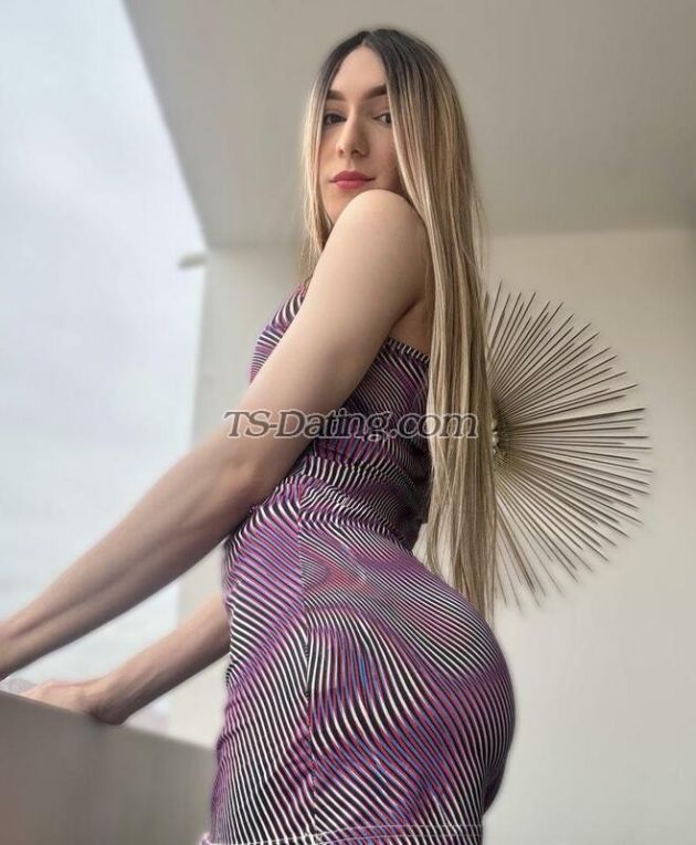 Danna Andrad - Transsexual (Pre-op)
