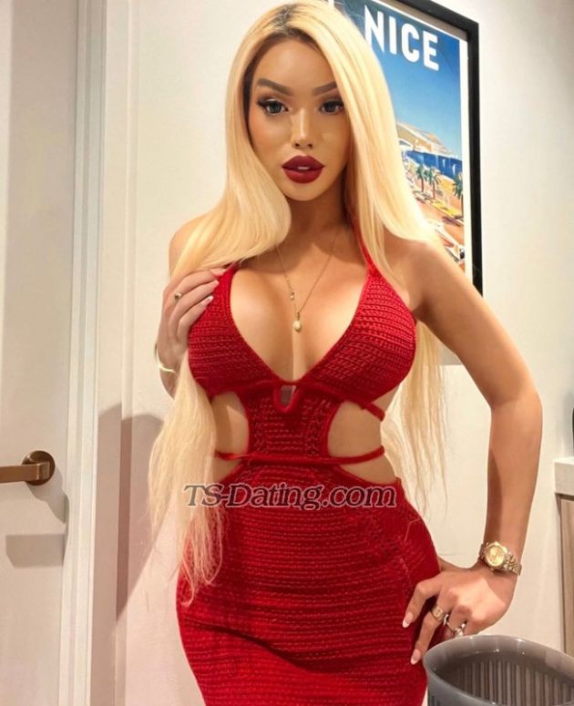 Danni4971 - Transsexual (Pre-op)