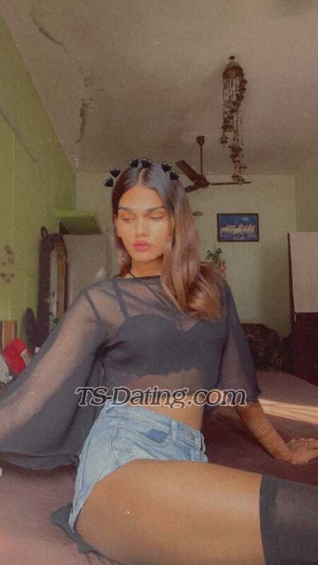 Doon availabl - Transsexual (Pre-op)