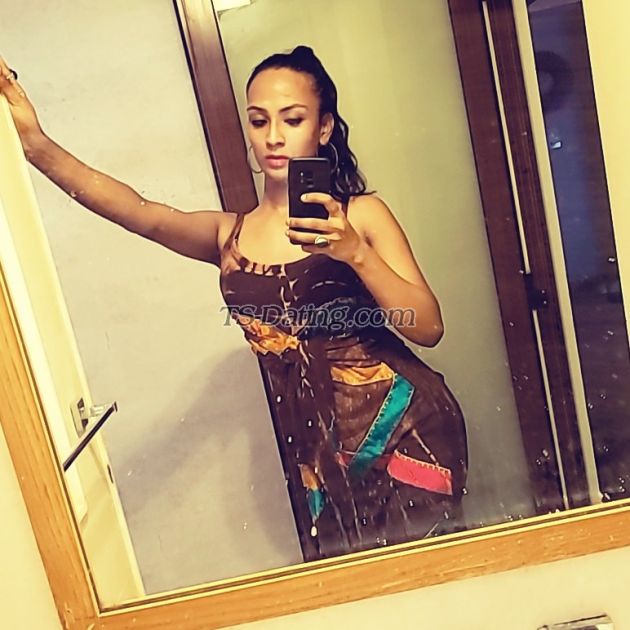 Duskyone - Transsexual (Pre-op)