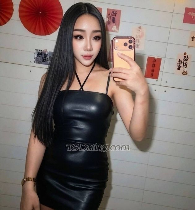 EEYAMMY - Transsexual (Pre-op)