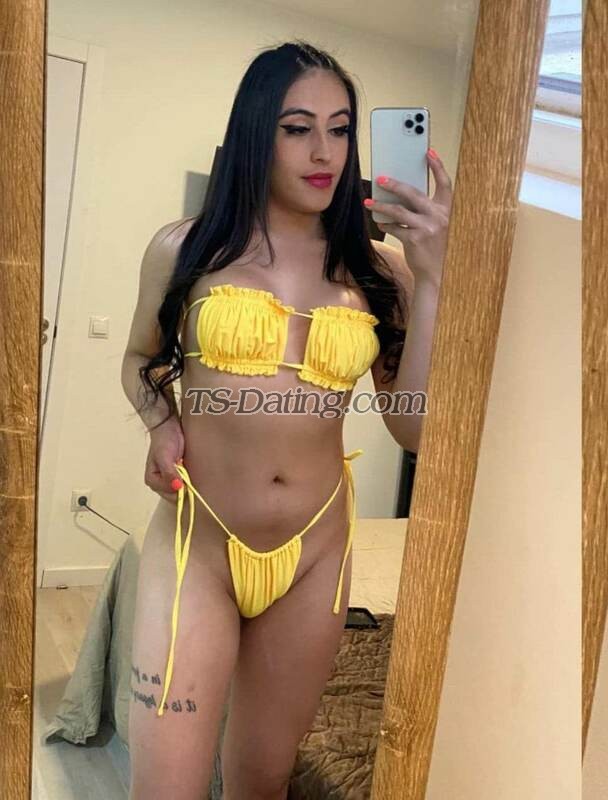 ESTEFANY231 - Transsexual (Pre-op)