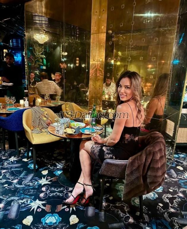 Elitabell - Transsexual (Pre-op)