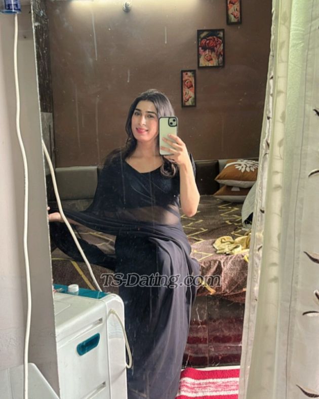 Ellaxx23 - Transsexual (Post-op)