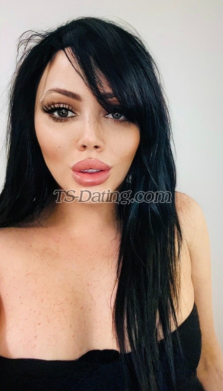 Esabele - Transsexual (Pre-op)