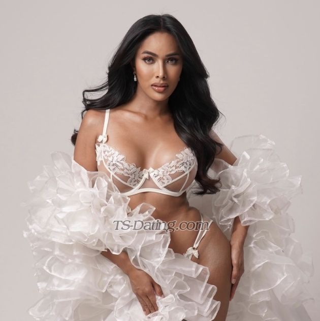ExoticMaya - Transsexual (Pre-op)
