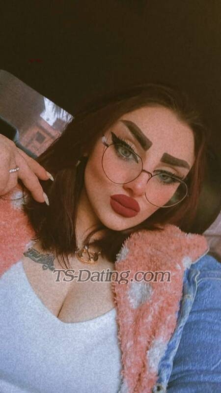 FARAH321 - Transsexual (Pre-op)
