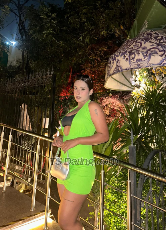 Genzjulia - Transsexual (Pre-op)