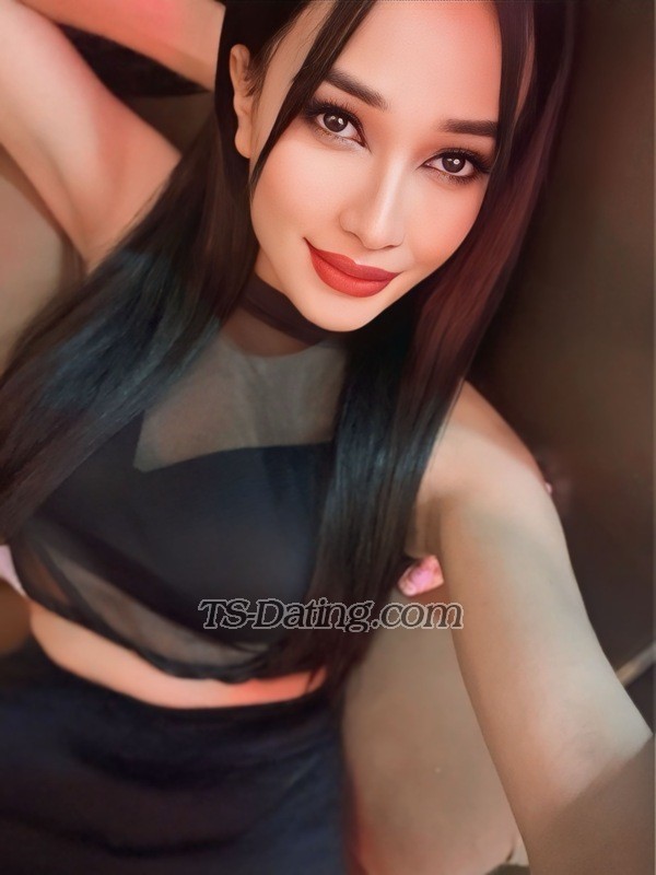 Glinda  vers - Transsexual (Pre-op)