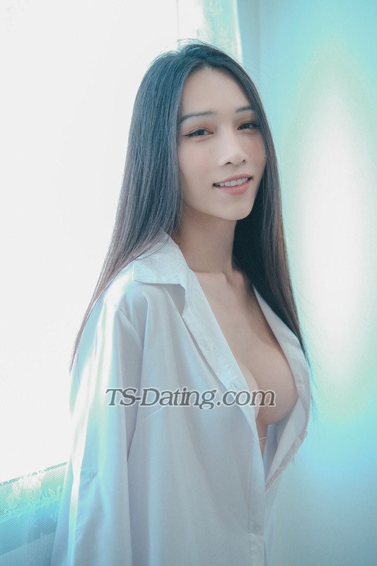 Grace21 - Transsexual (Pre-op)