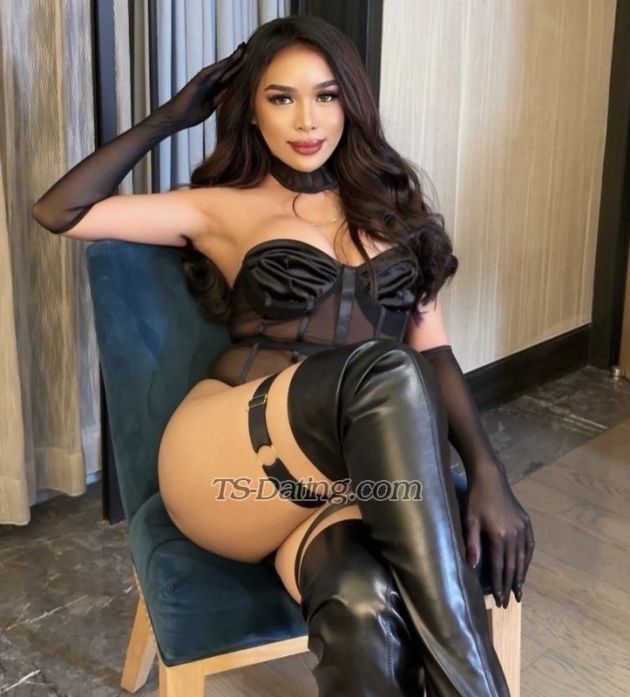 HardCockAnna - Transsexual (Pre-op)