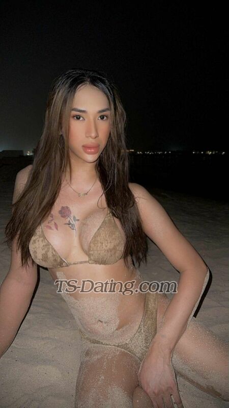 HotCassie - Transsexual (Pre-op)