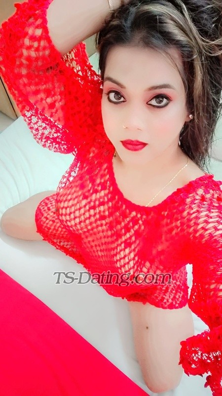 HotZeenat - Transsexual (Pre-op)