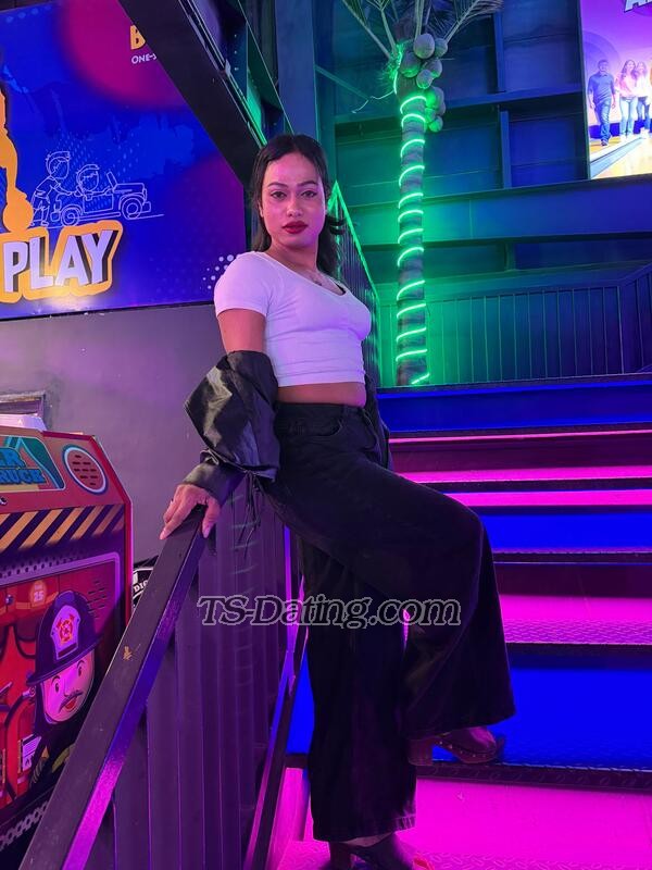 Hot isha - Transsexual (Pre-op)