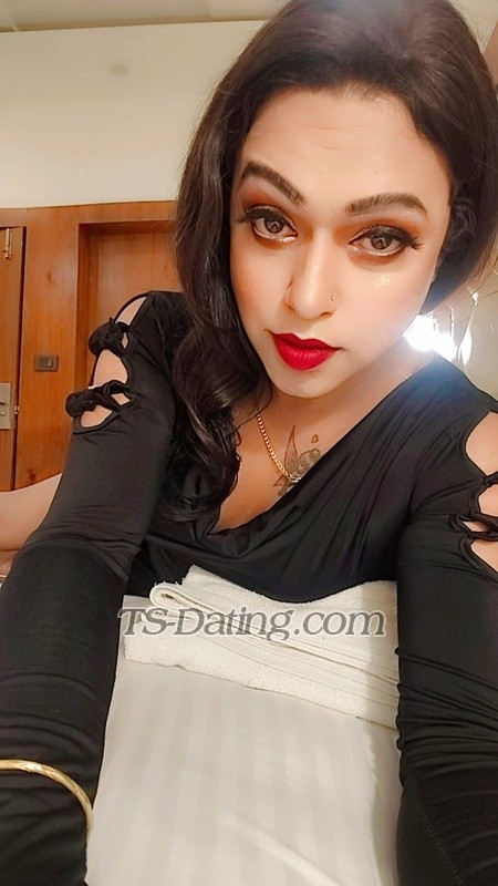 HugecockMimi - Transsexual (Pre-op)