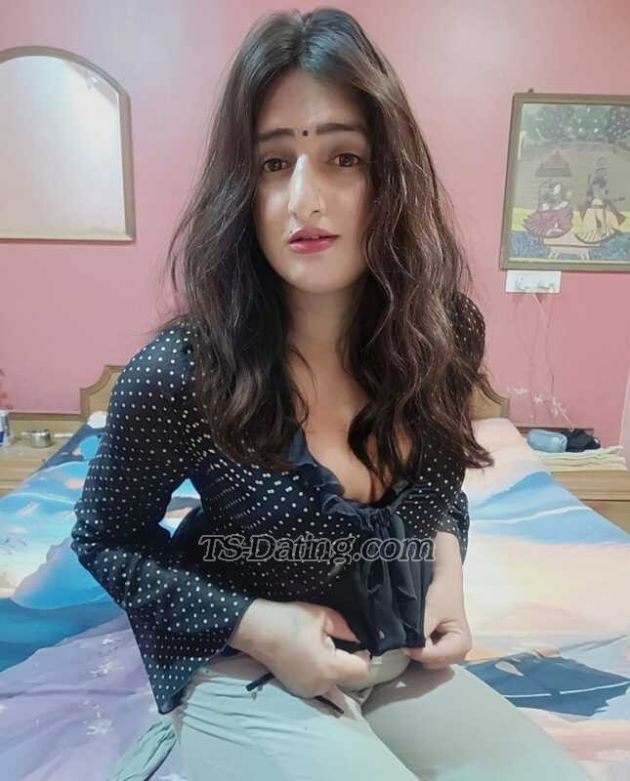 Jaan Alexa - Transsexual (Pre-op)