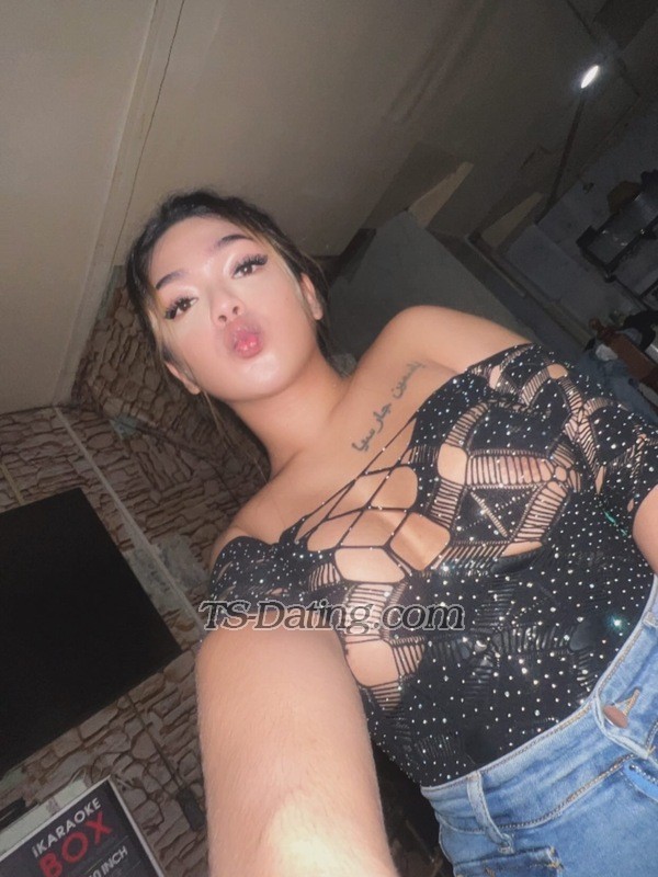 JasmineG - Transsexual (Pre-op)