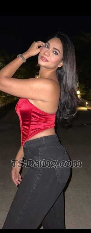 Javeriya C - Transsexual (Pre-op)