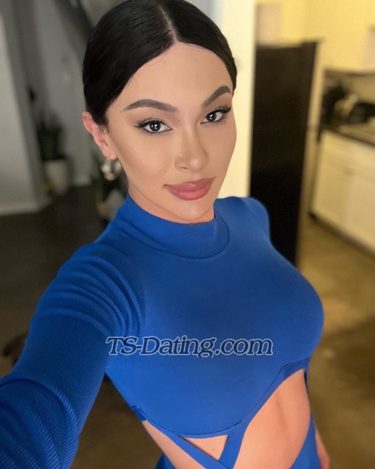 Jennirose - Transsexual (Pre-op)