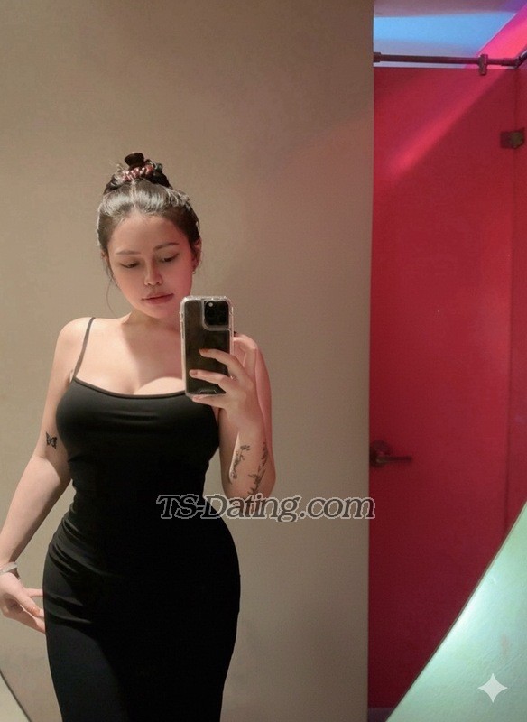 Jessicalim211 - Transsexual (Pre-op)