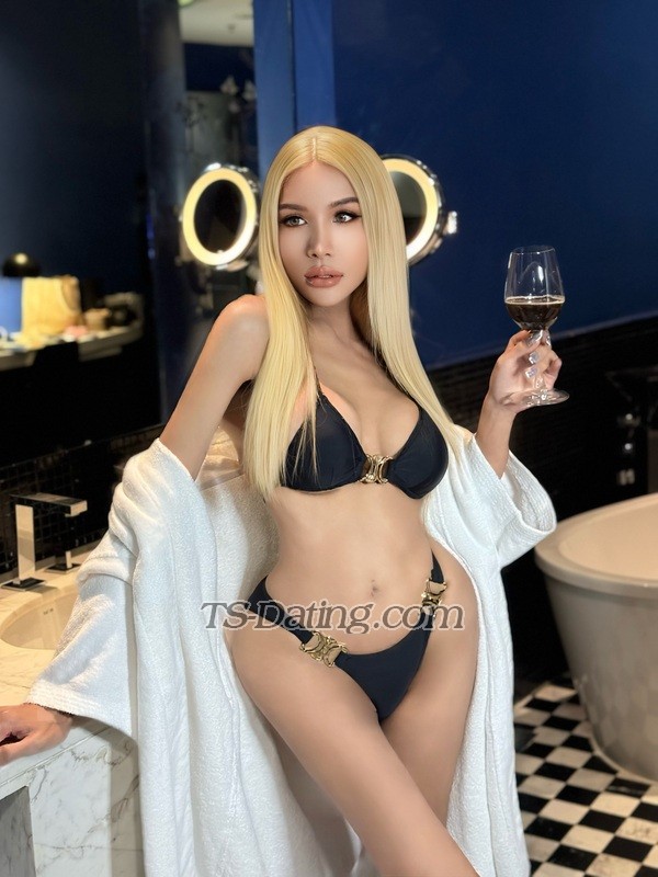 Jessicaxworld - Transsexual (Pre-op)
