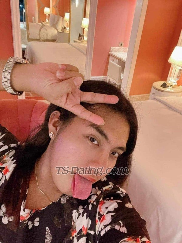 JheccaDoAll - Transsexual (Pre-op)