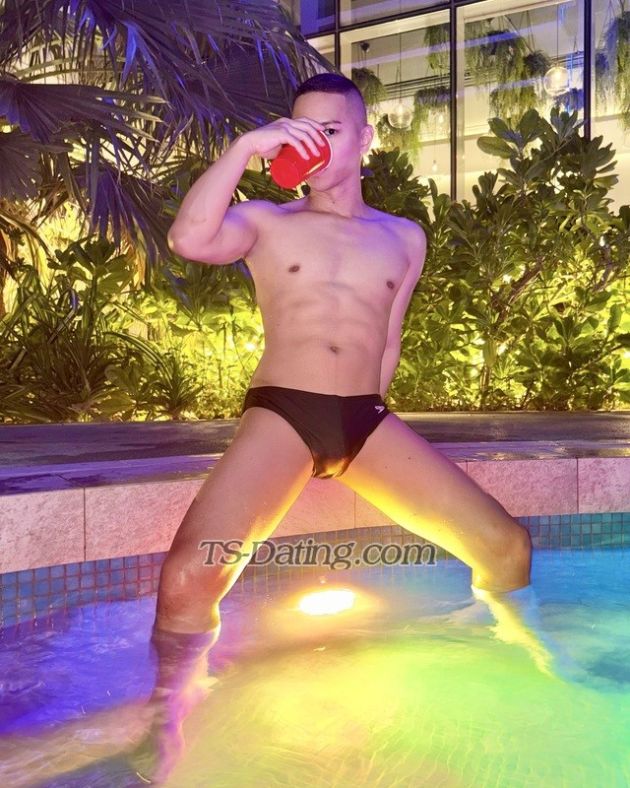 KEN888SC - Transsexual (Pre-op)