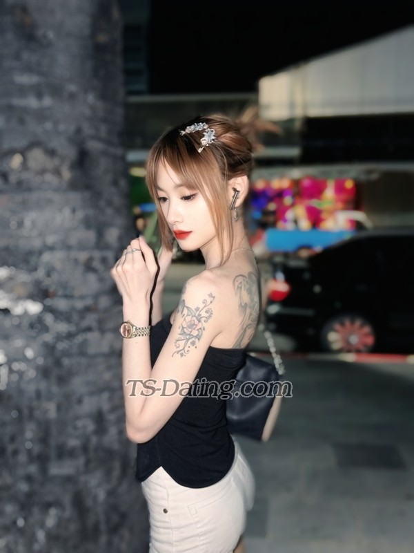 Kanya - Transsexual (Pre-op)