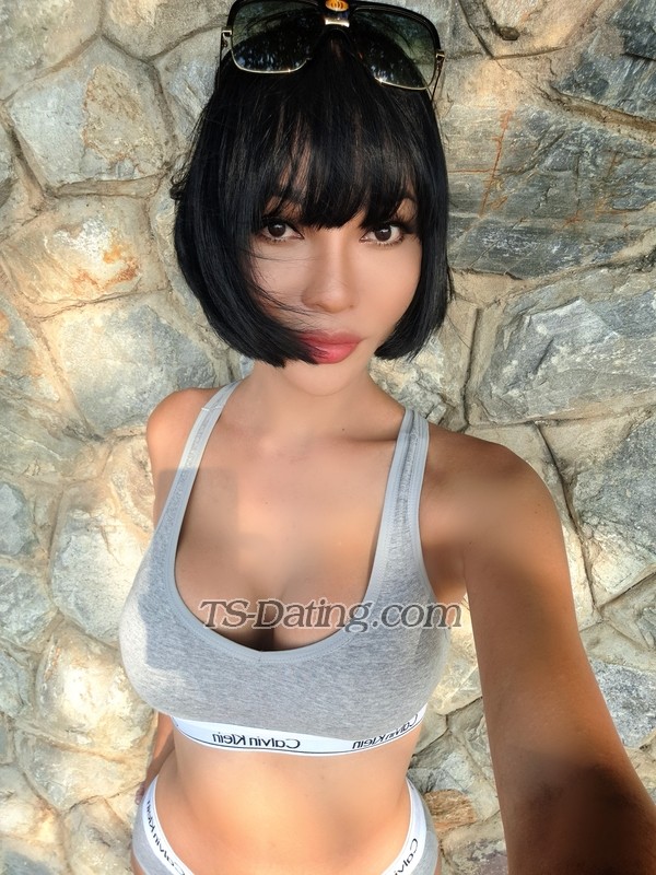 KawintraTS - Transsexual (Pre-op)