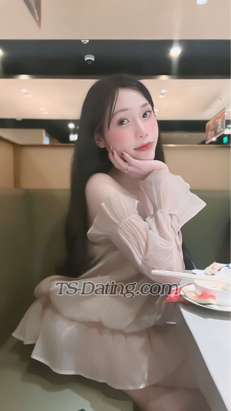Khiem1503 - Transsexual (Pre-op)