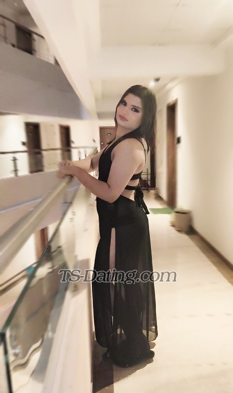 Khwahis - Transsexual (Pre-op)