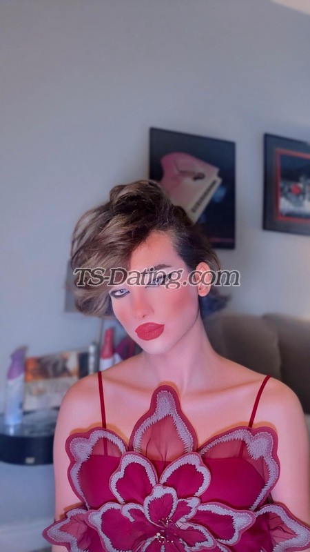 Kinangng - Transsexual (Pre-op)